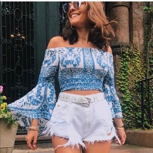 LF STORES Three Days Blue Sleeved Crop Top, XS